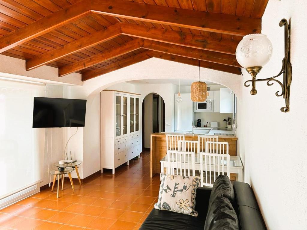 Private Apartments Cala Canyelles Льорет-де-Мар Екстер'єр фото